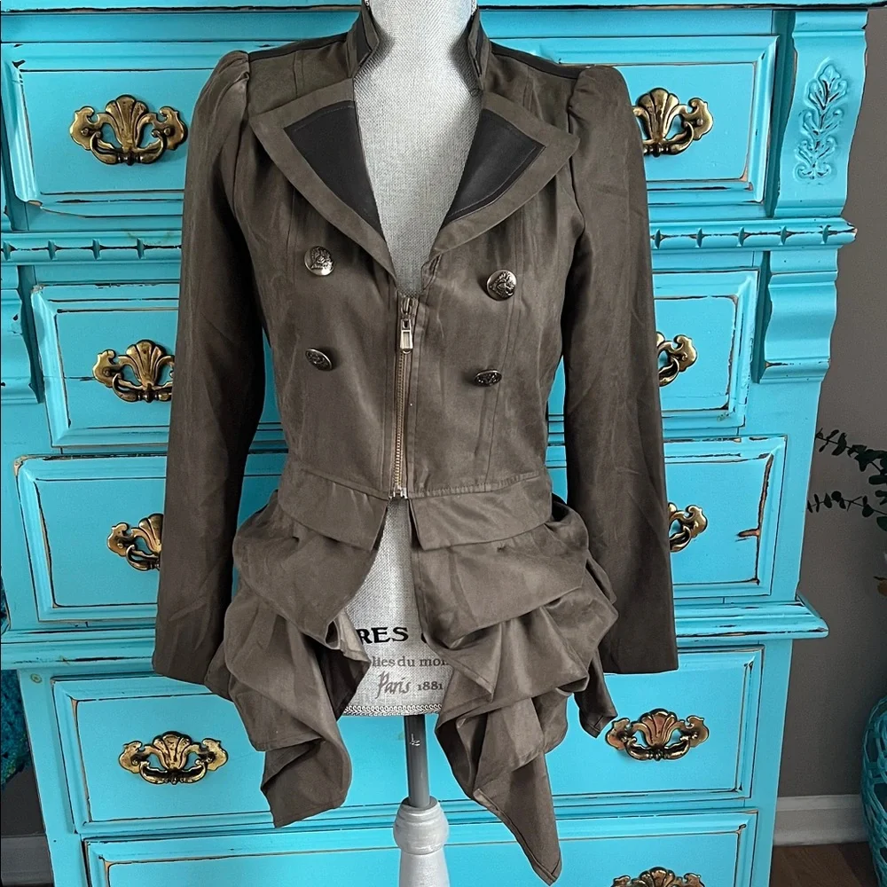 Jacket - Picture 1 of 2
